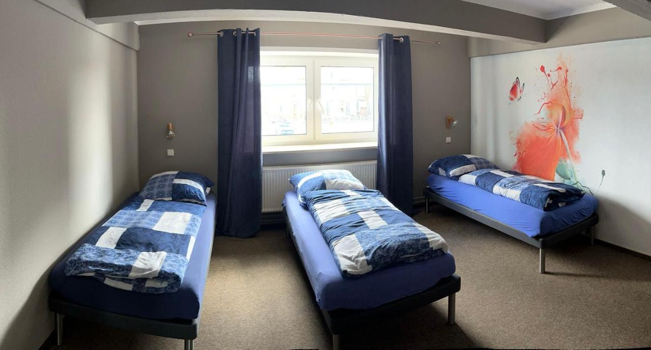 Hostel Fehmarn Mehrbett-Zimmer Exteriör bild